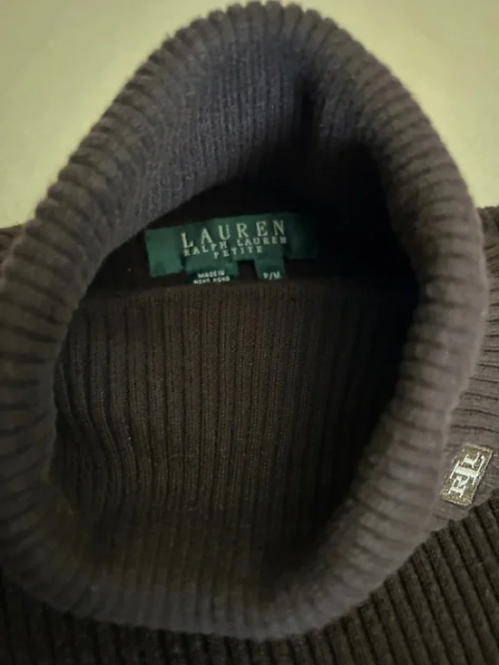 Ralph Lauren Black Ribbed Turtleneck Long Sleeve Top - Picture 4 of 5